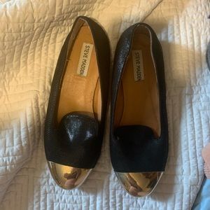 Steve Madden gold-toe flats